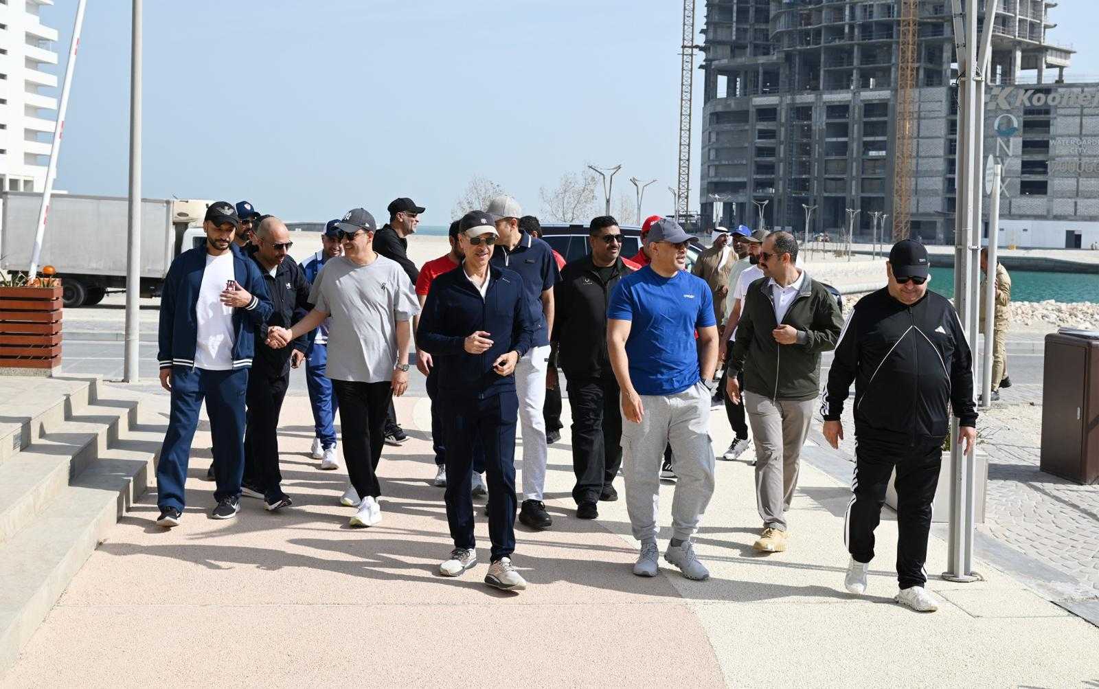 شئون الجنسية والجوازات والإقامة تحتفي باليوم الرياضي لمملكة البحرين من خلال تنظيم فعالية رياضية لموظفيها<